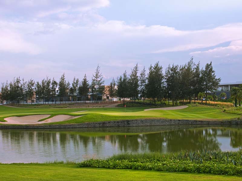 Sở hữu vị trí đẹp, thiết kế ấn tượng nên Montgomerie Links Golf đã đạt được một số giải thưởng danh giá