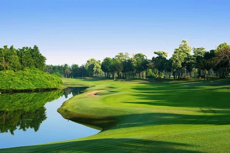 Sân golf Thái Bình nằm ở điểm giao giữa 3 tỉnh Nam Định, Hà Nam và Thái Bình