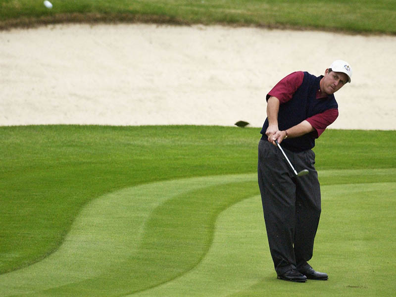 Theo quy định golfer được mang tối đa 14 gậy lên sân thi đấu 