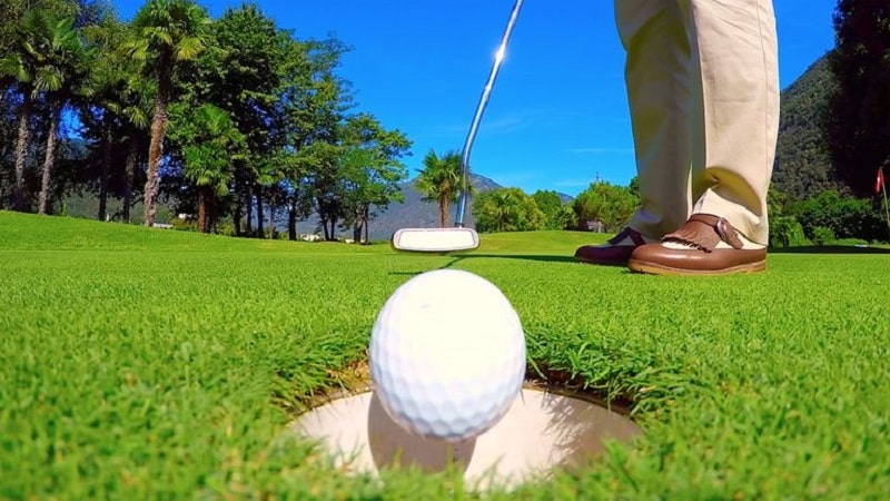 Golfer nên kết hợp tập thêm các bài tập nâng cao khả năng gạt bóng