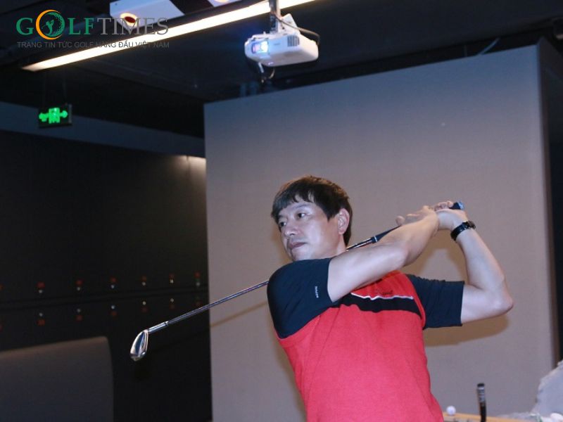 Tại trung tâm, học viện đào tạo golf chuyên nghiệp có đội ngũ HLV golf chất lượng, uy tín