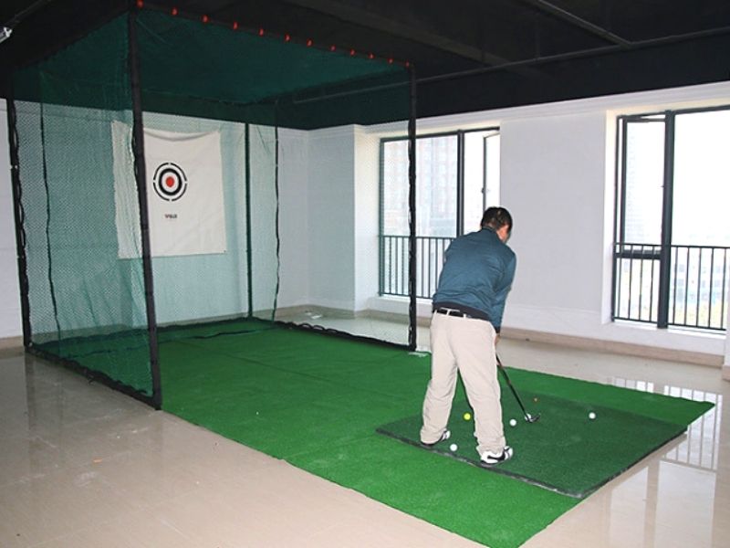Golfer căn cứ vào chất liệu, mục đích sử dụng để lựa chọn mua mẫu tâm phát bóng phù hợp