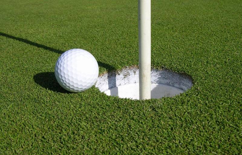 Near pin golf là thuật ngữ cực quan trọng mà golfer nên nắm vững