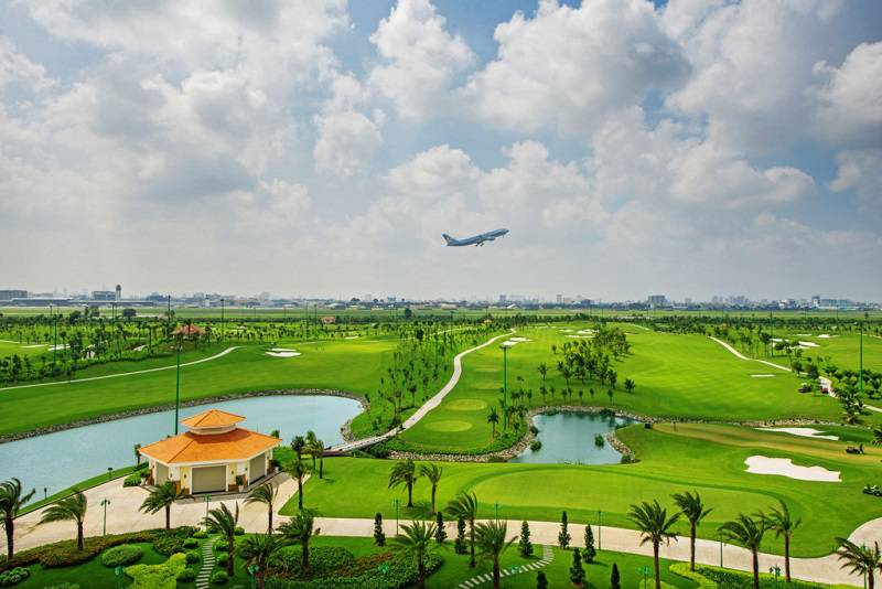 Sân golf Gò Vấp có nhiều dịch vụ tiện ích hấp dẫn để phục vụ người chơi