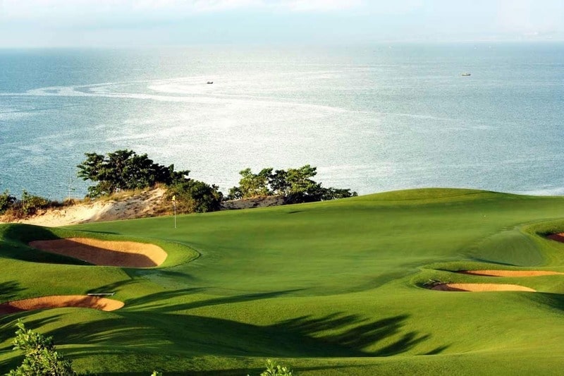 Sân golf Ocean Dunes nằm tại vị trí đắc địa tại bãi biển Đồi Dương - Phan Thiết 