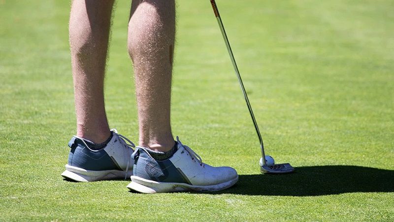 Golfer nên chú ý đến size giày FJ khi lựa chọn