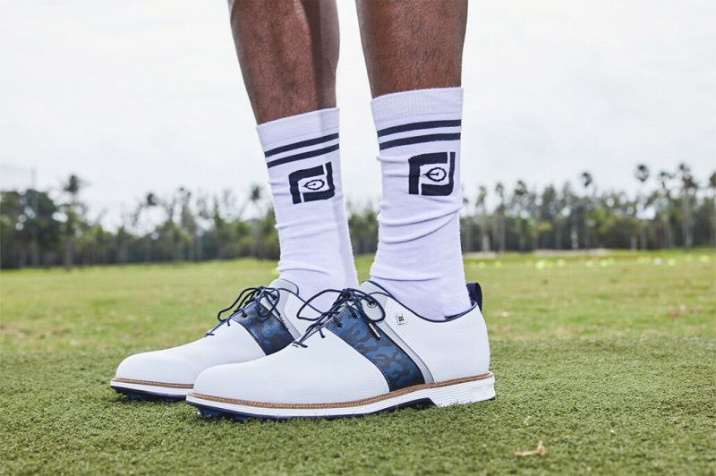 Golfer nên chú ý lựa chọn loại đế giày phù hợp nhất