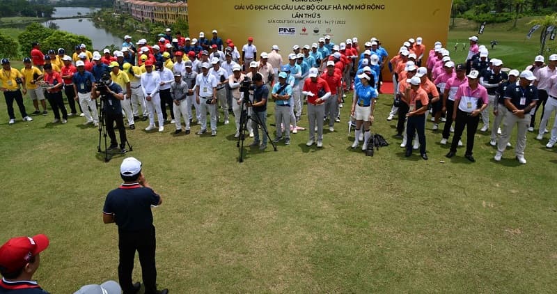 Hội hoạt động bởi các thành viên yêu thích, tập luyện và hướng tới các giải đấu golf chuyên nghiệp