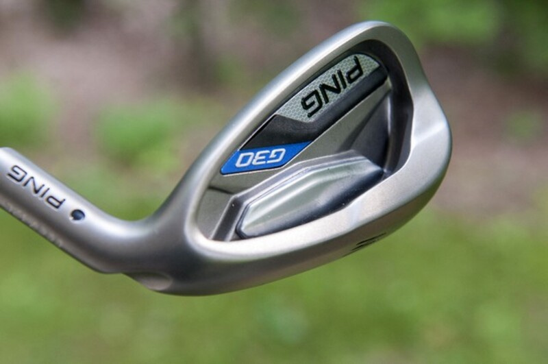 Bộ gậy sắt Ping G30 là “trợ thủ đắc lực” cho golfer thực hiện những cú đánh bóng mạnh mẽ và chắc chắn