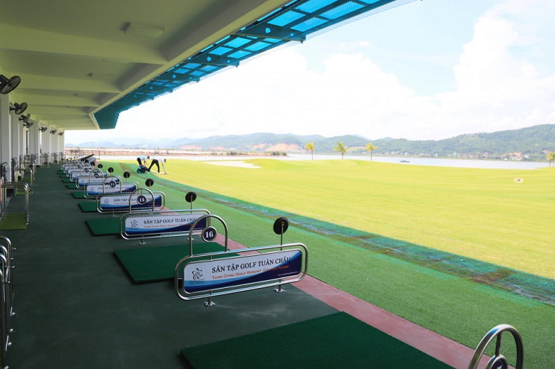 Sân tập golf Tuần Châu Hạ Long là điểm đến lý tưởng cho golfer luyện tập