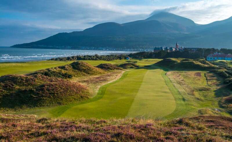 Top sân golf lâu đời nhất thế giới Royal County Down - Ireland 