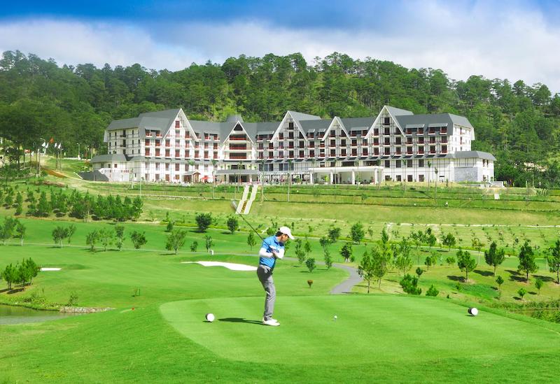 Sân golf Sam Tuyền Lâm với nhiều thử thách thú vị