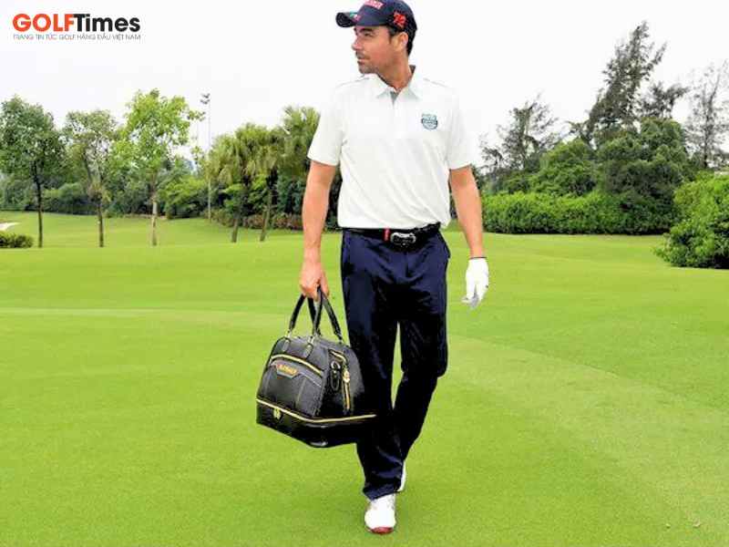 Túi thời trang golf là phụ kiện cần thiết hỗ trợ golfer trong quá trình chơi hoặc thi đấu