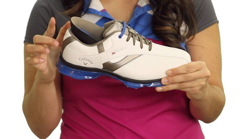 Các mẫu giày golf của hãng đều được ứng dụng công nghệ Slim - Lok