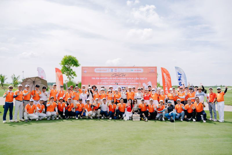 Giải golf Tri ân Người Lái Đò ngành golf quy tụ gần 200 golfer tham dự