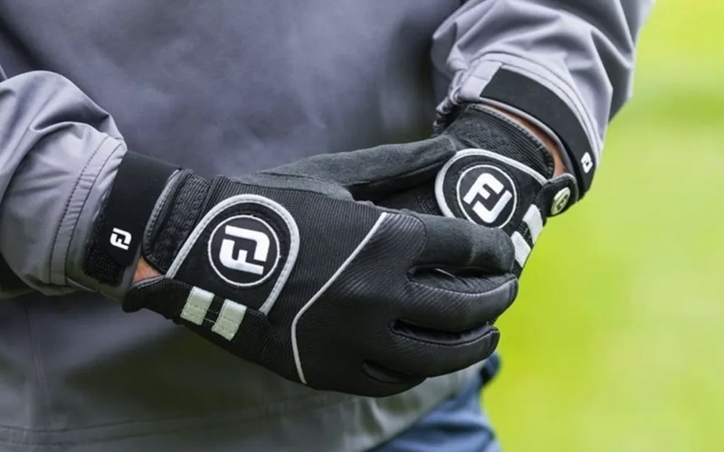 Găng tay golf FootJoy được làm từ vật liệu cao cấp
