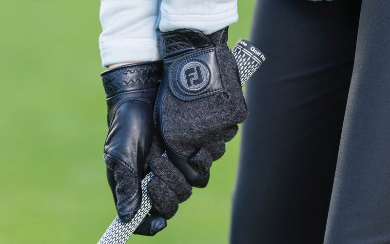Găng tay golf của hãng sở hữu thiết kế đẳng cấp, tinh tế