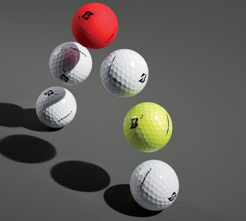 Bóng golf sở hữu nhiều màu sắc nổi bật