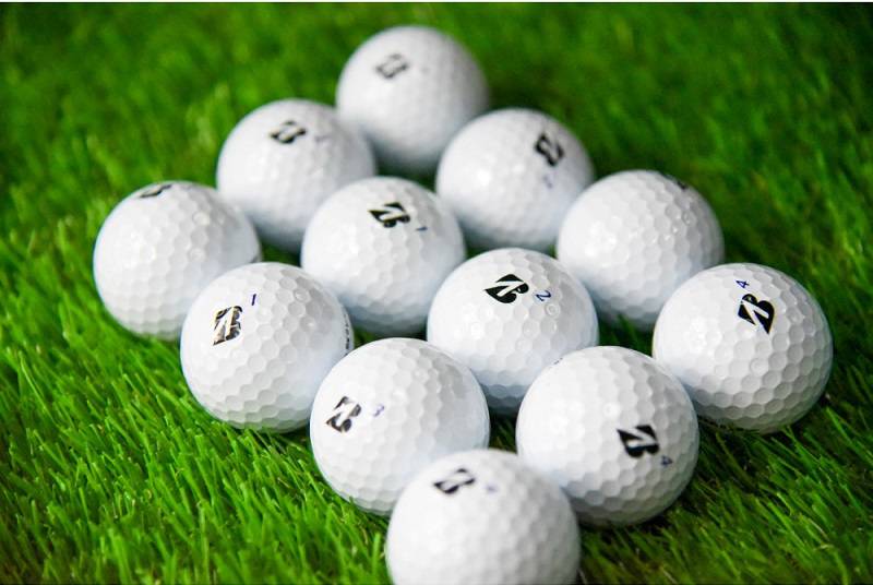 Vỏ bóng golf Bridgestone được sản xuất bằng công nghệ nghệ nguyên khối