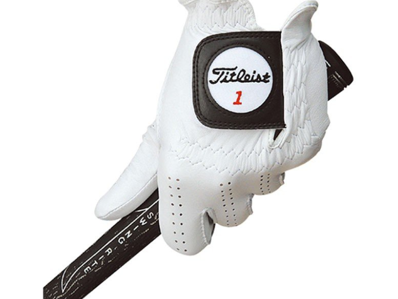Găng tay golf được làm từ chất liệu da cừu tự nhiên