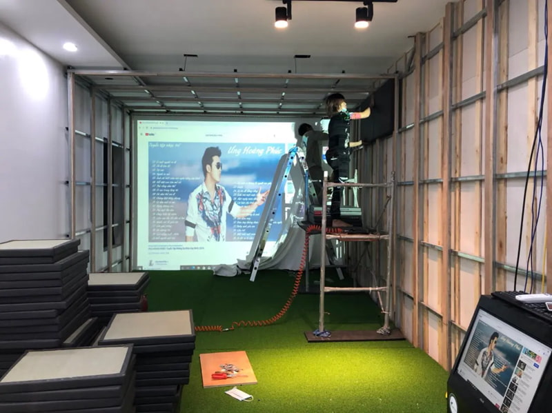 Đơn vị thi công cũng ảnh hưởng nhiều đến phi thí lắp đặt phòng golf 3D