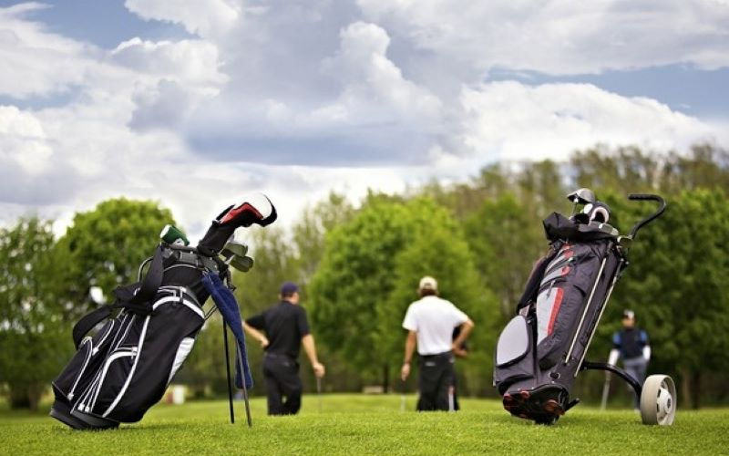 Ưu điểm nổi bật của túi golf PGM thu hút mọi golfer