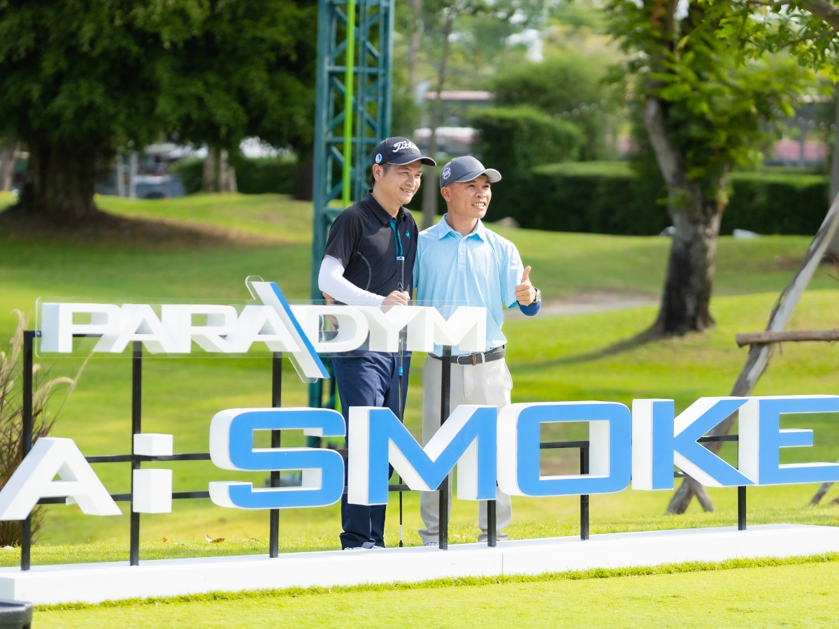 golf tour callaway paradym ai smoke 2024