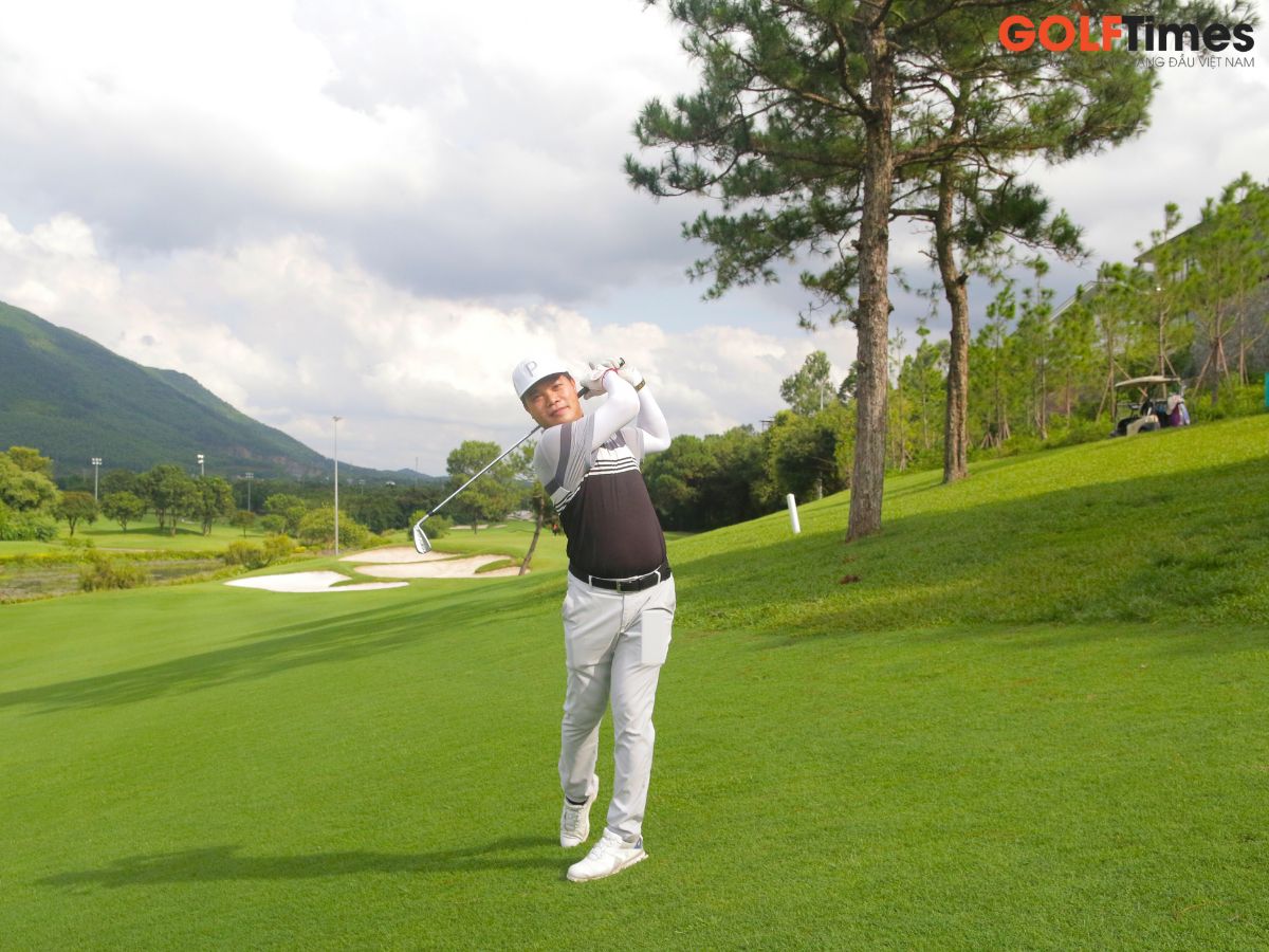 Đối với Golfer Huỳnh An, sau tết là thời gian rất lý tưởng để chơi và học đánh golf