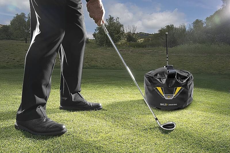 Thiết kế đẹp mắt của túi tập swing golf SKLZ