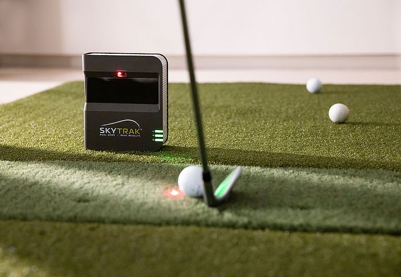 Cảm biến SkyTrack được sử dụng để cải thiện khả năng swing của golfer