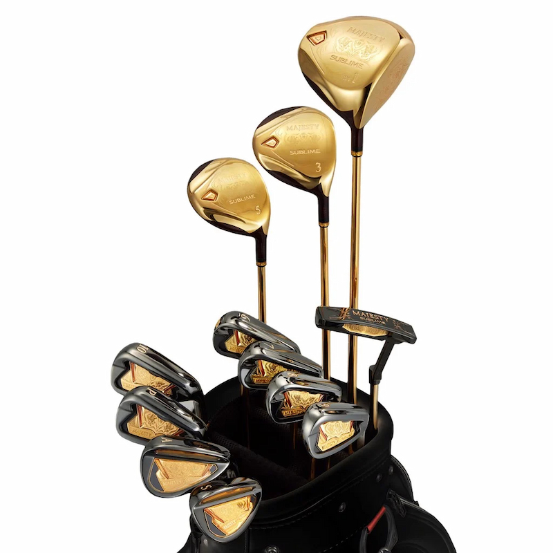 Bộ gậy golf Majesty Sublime cũ có màu sắc huyền bí, thể hiện đẳng cấp của golfer