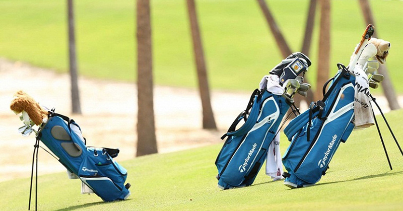 Những chiếc túi đựng gậy phù hợp với golfer yêu thích thiết kế đơn giản, tinh tế