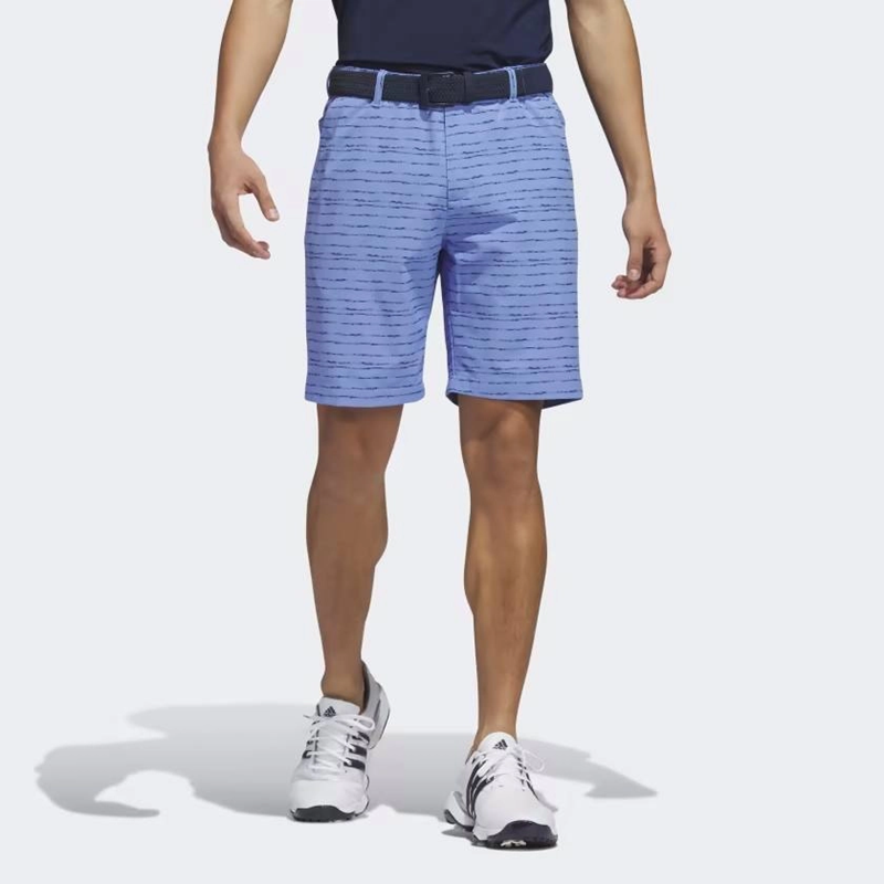 Những chiếc quần golf short nam Adidas luôn được biết đến với sự trẻ trung, năng động