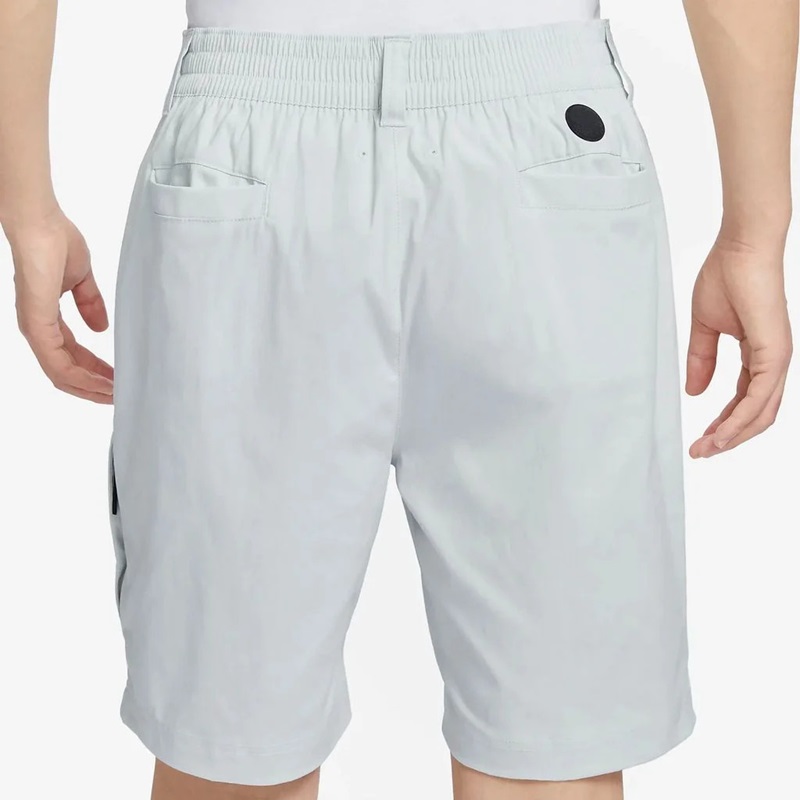 Quần short golf Nike được golfer đánh giá cao bởi kích thước và màu sắc đa dạng