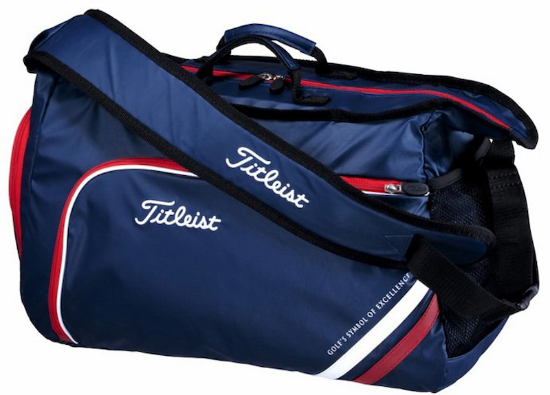 Túi golf Titleist American Shoulder được chia thành nhiều ngăn khác nhau