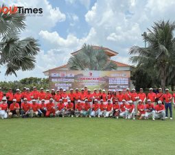 Ra mắt CLB họ Đào trong giải golf quy mô 144 người tham dự